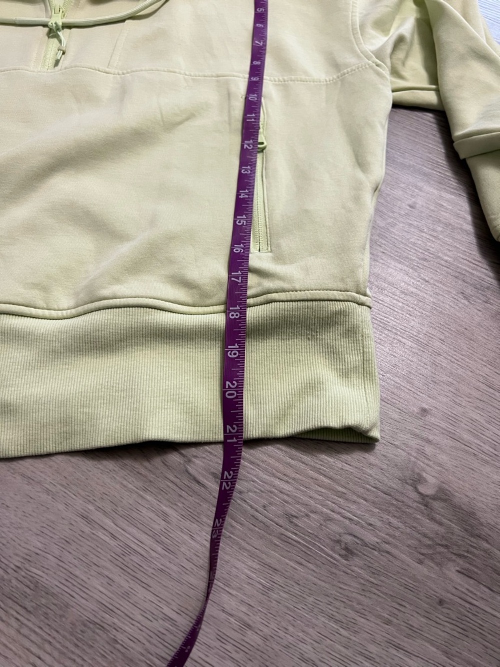 Old Navy Active pullover L - Picture 8 of 8